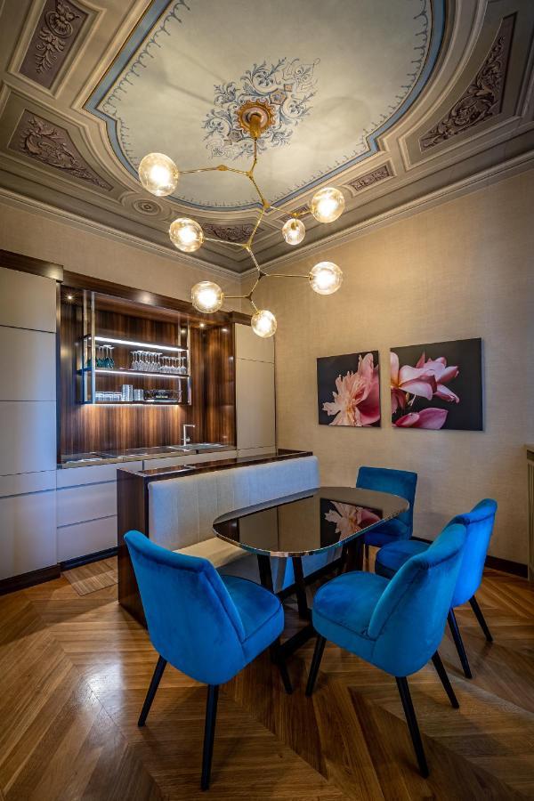 Yid Santa Maria Novella Suites Apt With Balcony フィレンツェ エクステリア 写真