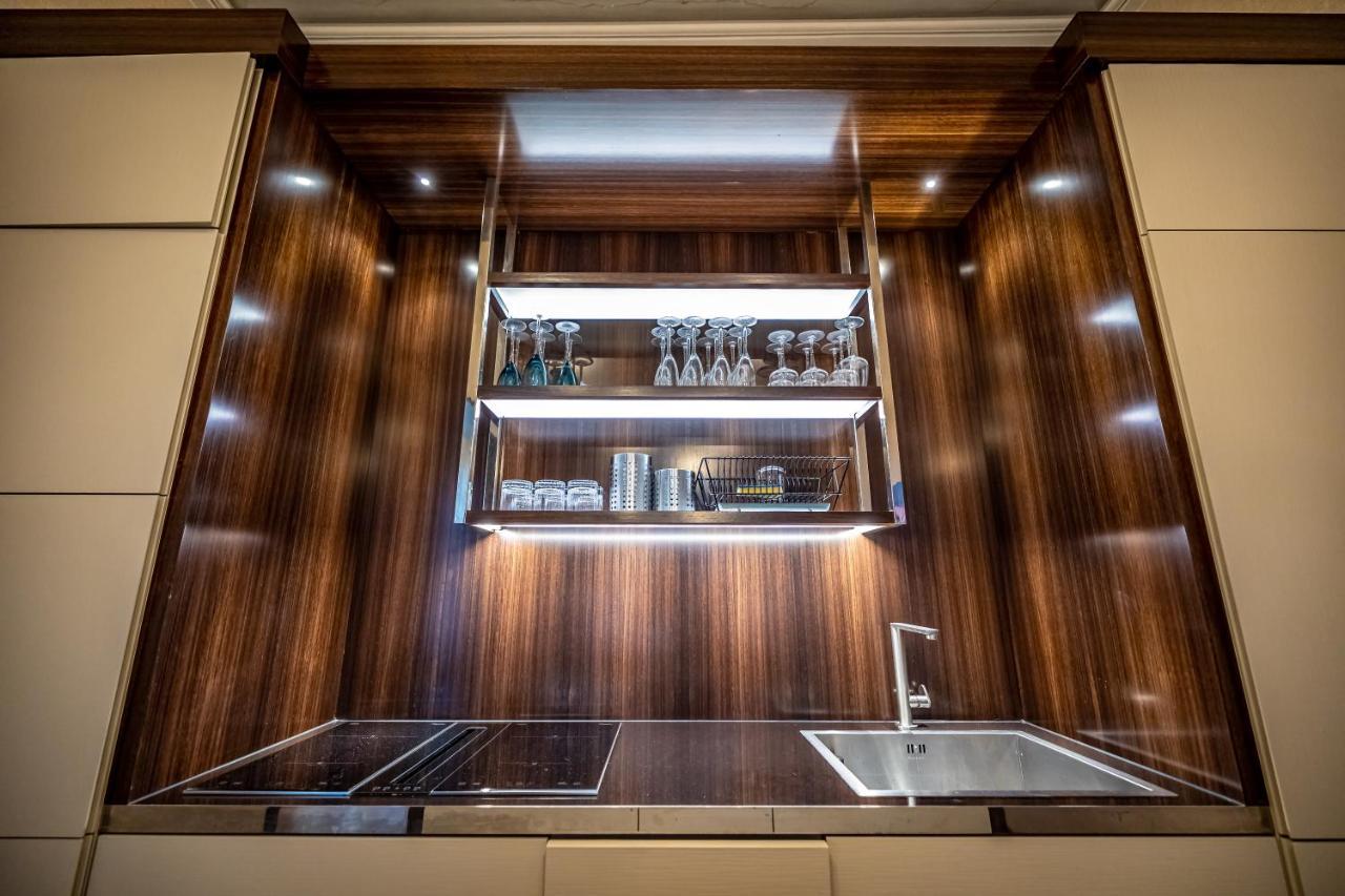 Yid Santa Maria Novella Suites Apt With Balcony フィレンツェ エクステリア 写真