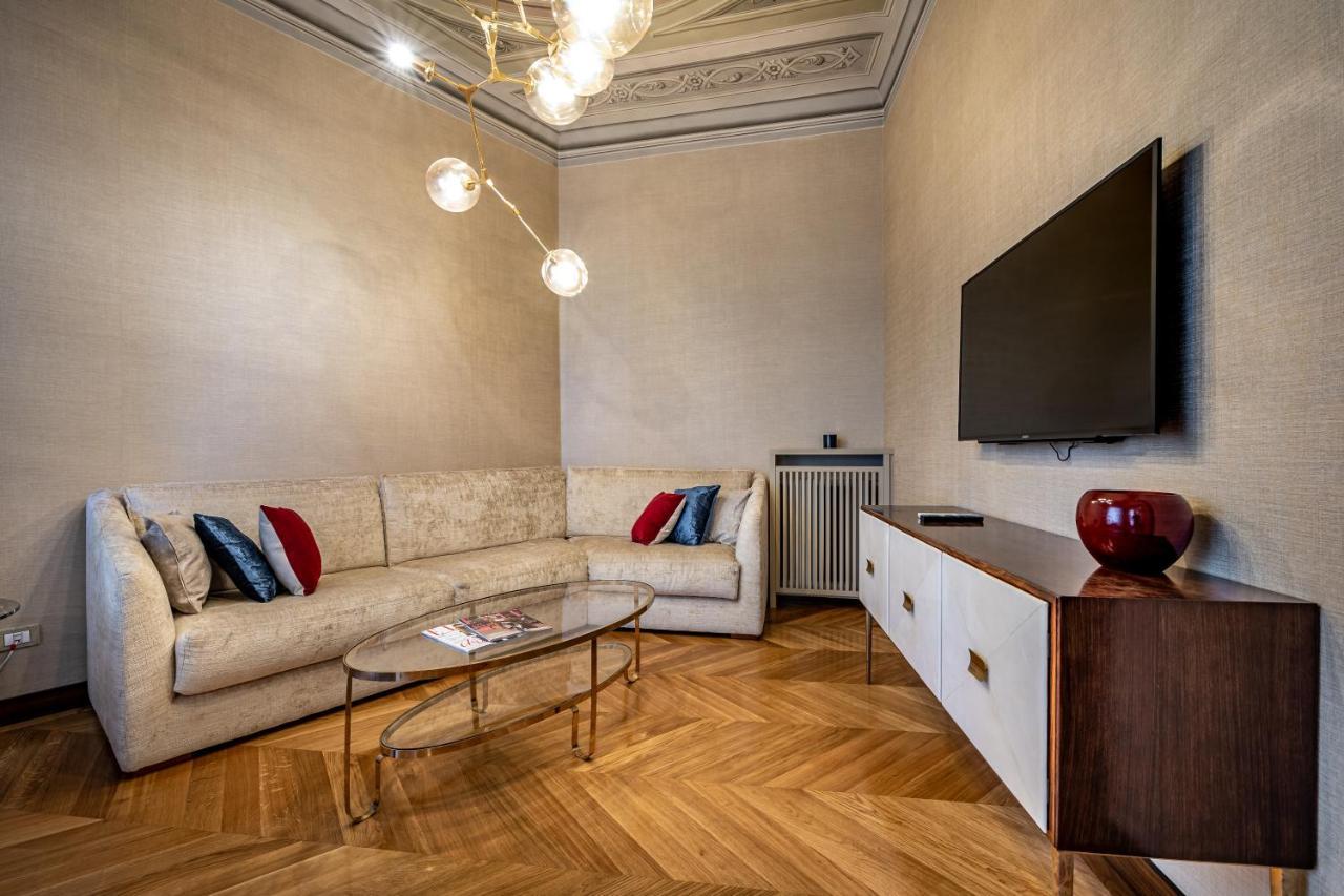 Yid Santa Maria Novella Suites Apt With Balcony フィレンツェ エクステリア 写真