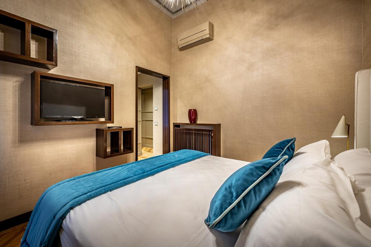 Yid Santa Maria Novella Suites Apt With Balcony フィレンツェ エクステリア 写真