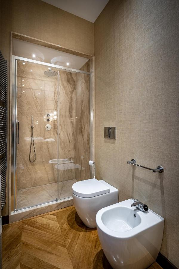 Yid Santa Maria Novella Suites Apt With Balcony フィレンツェ エクステリア 写真